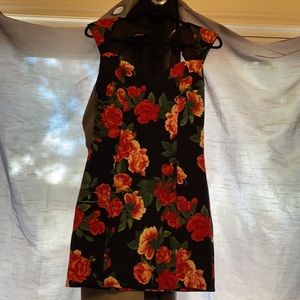 Guess dress with floral print